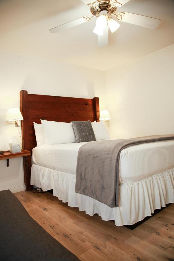 Inn On The Russian River Monte Rio エクステリア 写真
