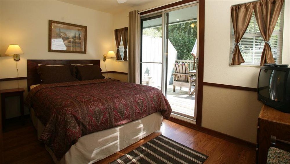 Inn On The Russian River Monte Rio エクステリア 写真